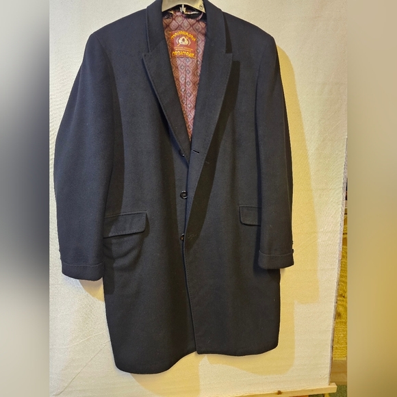 Cashmere Black Overcoat with Patterned Lining Vintage